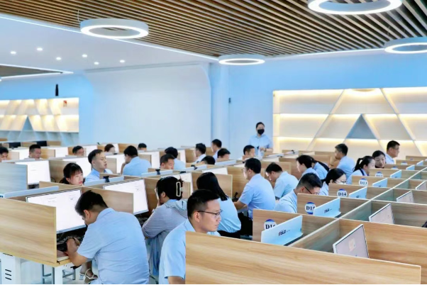 以考促学 以学促廉 | 我校举办中央八项规定精神学习教育知识测试
