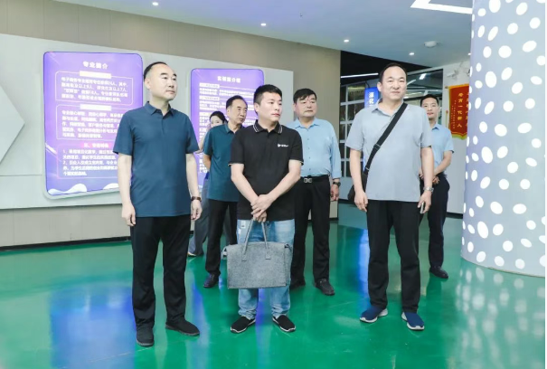 周口交通技师学院与国鹄航空积极开展校企合作