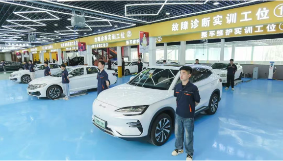 汽车工程系