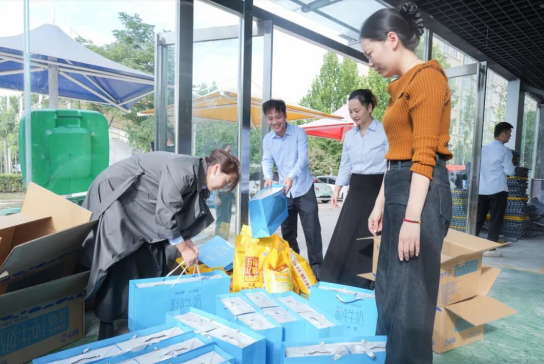 221c38a2d671cfbbaeacaa9e48547d49 221c38a2d671cfbbaeacaa9e48547d49