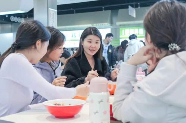 0cb9dfe5c8f6fb3476d00e1609be4707