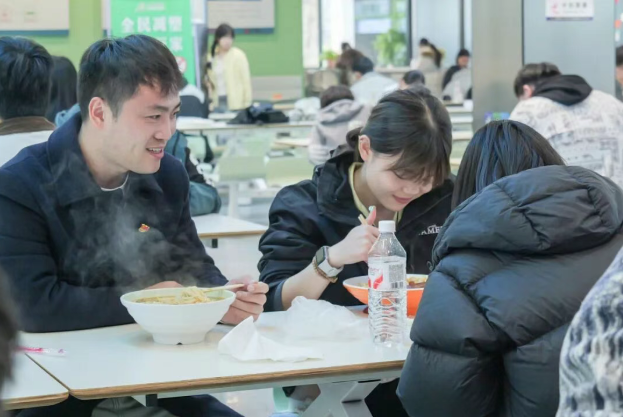 6a39021c20f622bc97d974b9cb620bbc