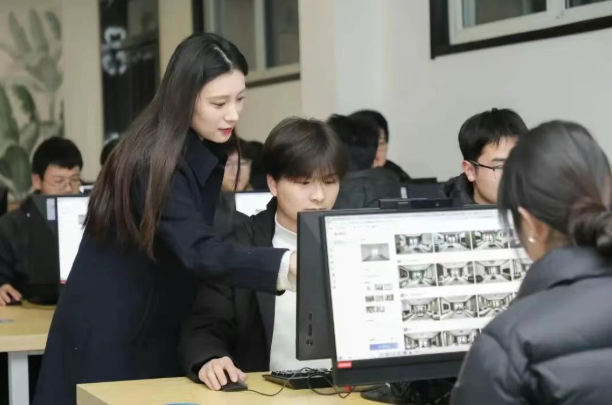 2ff8c272f27afad326617b3a503d3aa2 2ff8c272f27afad326617b3a503d3aa2