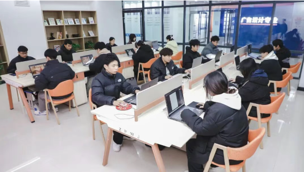 0621c2ec5962dbdbaa69b9b57db47040