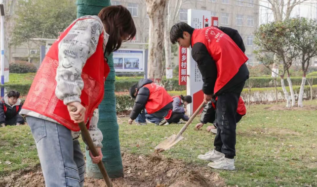 5fb4b4b79357469294927293be1998fa