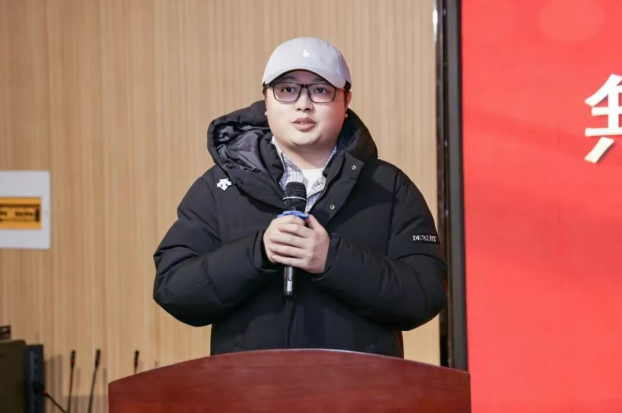 a76f42de03582d3693bc9712eeca80d7