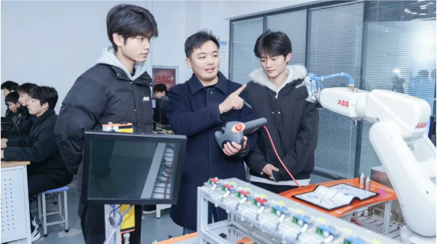 5c0bc8739812f564ae31aaf365713a4f